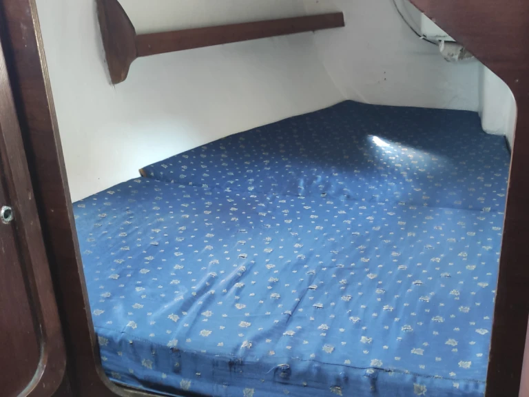 Velero para alquilar Milazzo al mejor precio