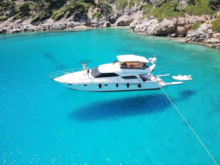 Lancha para alquilar Göcek al mejor precio