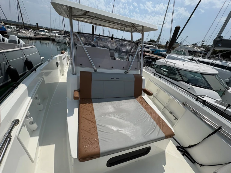 Alquiler de barcos Brest barato de Flyer 9 SPACEdeck