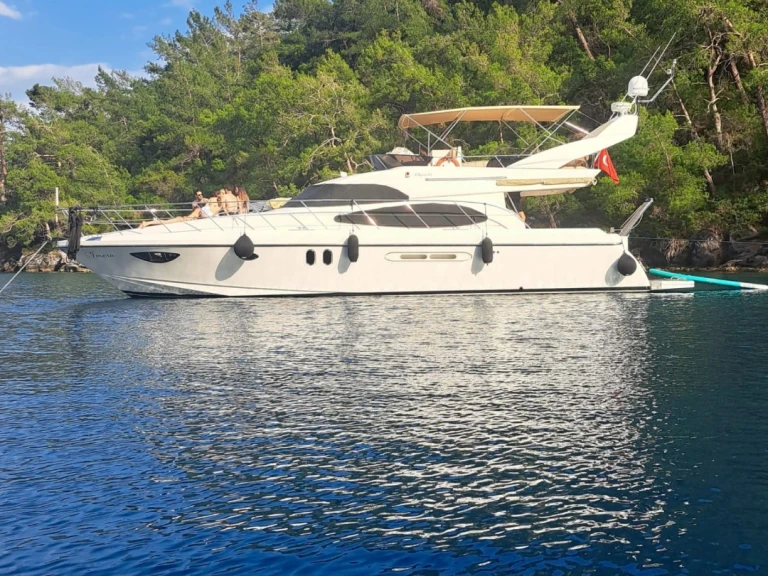Lancha para alquilar Göcek al mejor precio