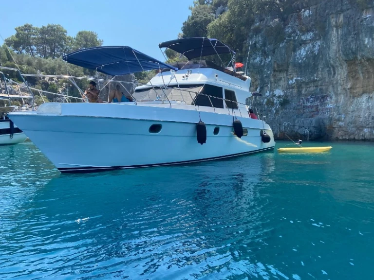 Lancha para alquilar Göcek al mejor precio
