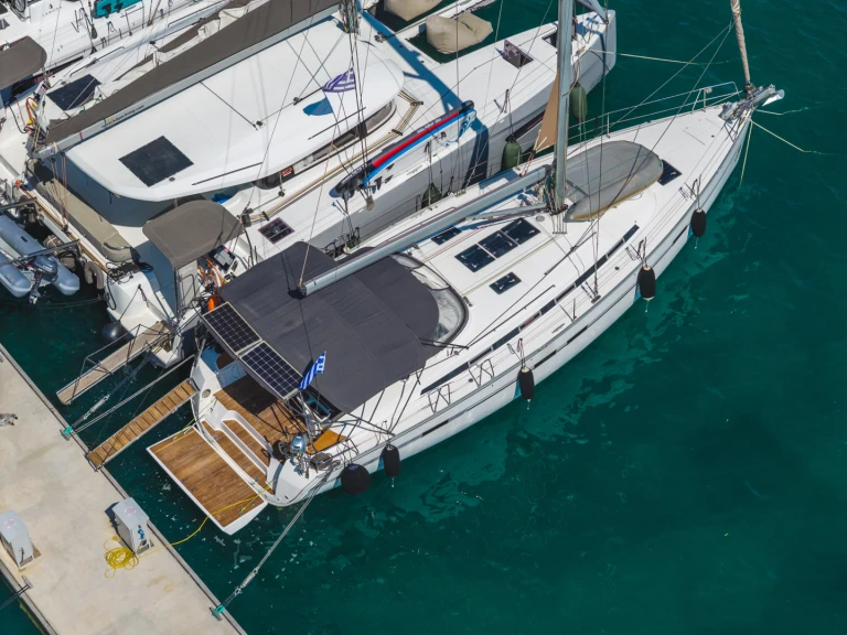 Bavaria Cruiser 45 de alquiler a Ligia