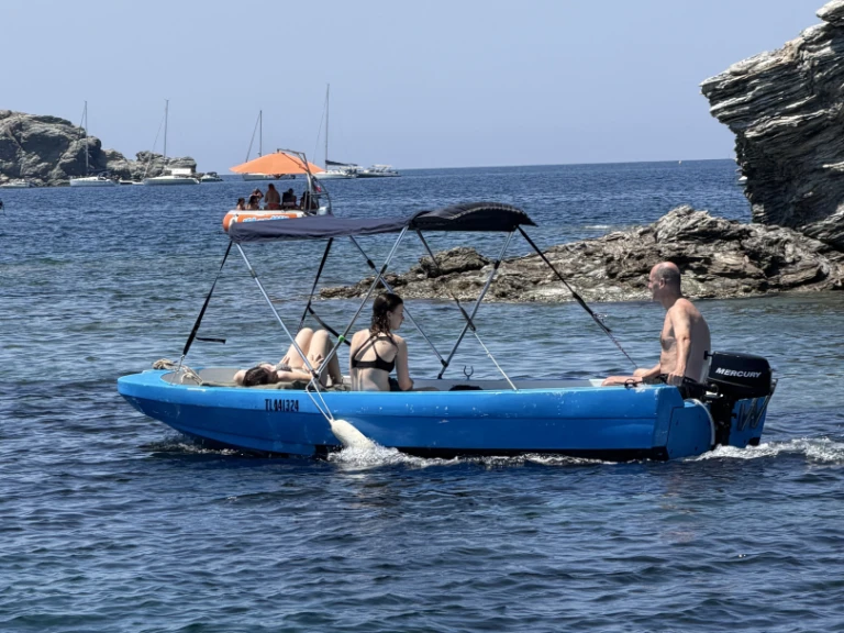 Yac fun  Yac fun 450 de alquiler a Six-Fours-les-Plages