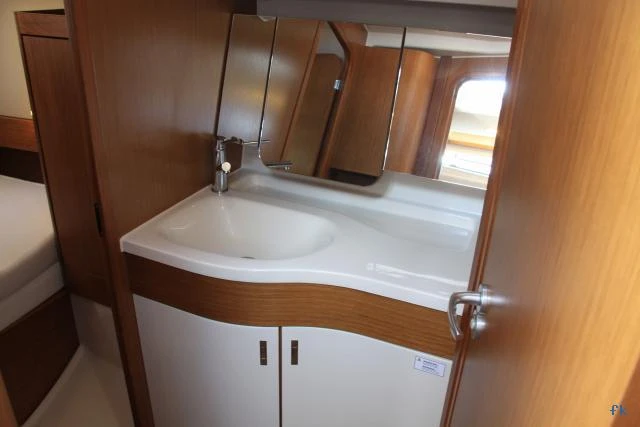 Alquiler de barcos Marsella barato de Dehler 38