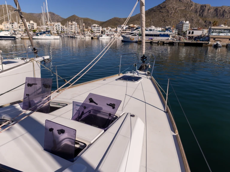 Velero para alquilar Port de Pollença al mejor precio