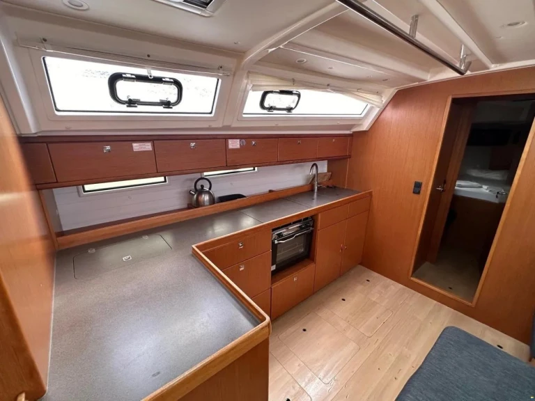 Alquiler Velero en Izola - Bavaria Cruiser 46