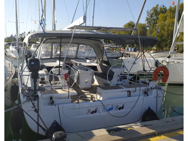 Alquiler de embarcaciones Bénéteau Oceanis 51.1 enLávrio en Samboat