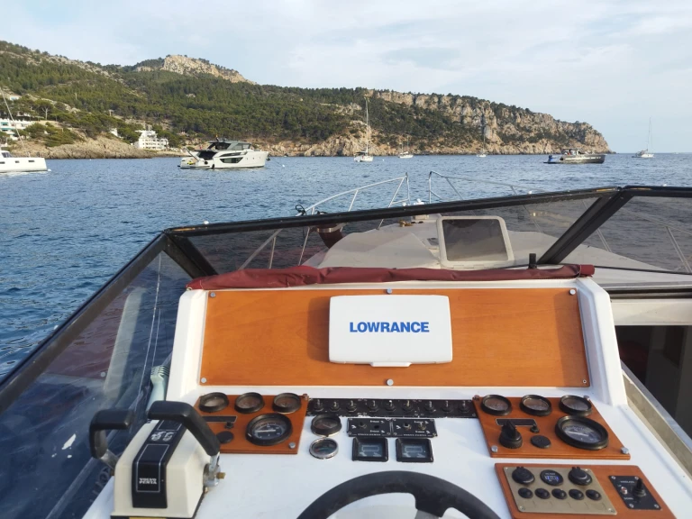 Alquiler de embarcaciones Guy Couach Guy Couach 1000 Sport enPort d'Andratx en Samboat