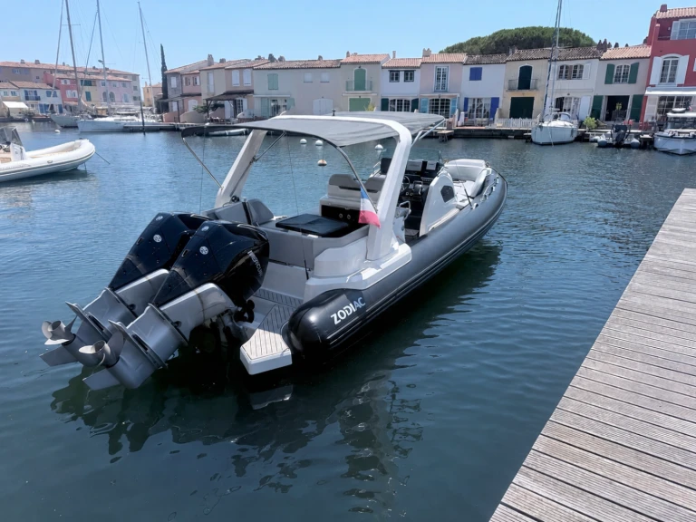 Zodiac Medline 9 de alquiler a Port Cogolin