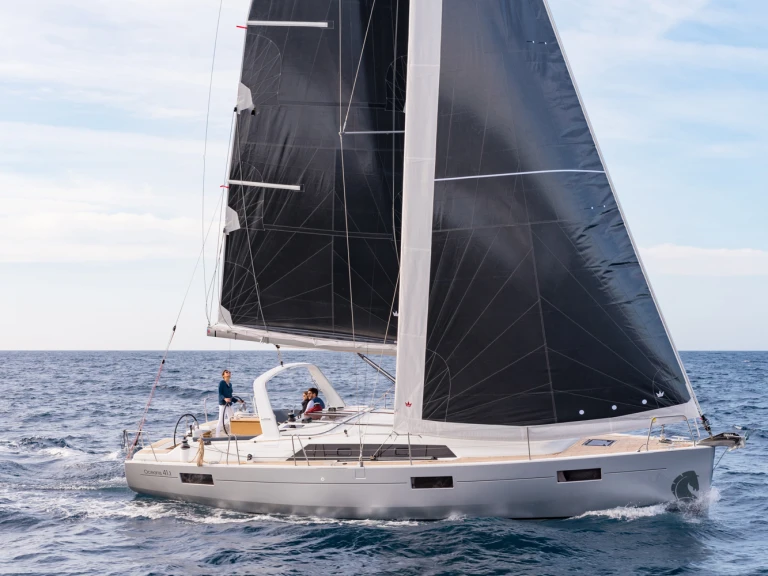 Alquiler de embarcaciones Bénéteau Oceanis 41.1 enPort Vauban en Samboat
