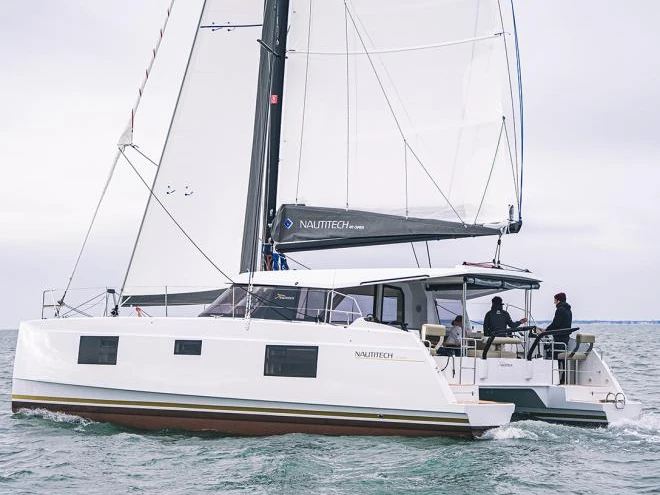Alquiler Catamarán en Port-Saint-Louis-du-Rhône - Nautitech Nautitech 40 Open 