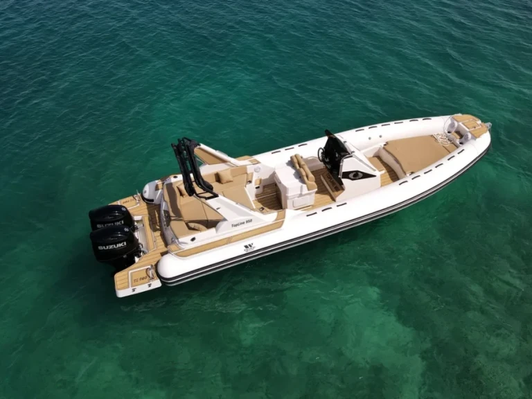 Tiger Topline 950 de alquiler a Sainte-Maxime