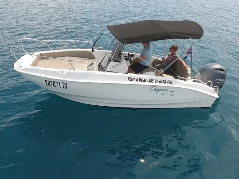 Alquiler Lancha en Trogir - speedy Cayman 585