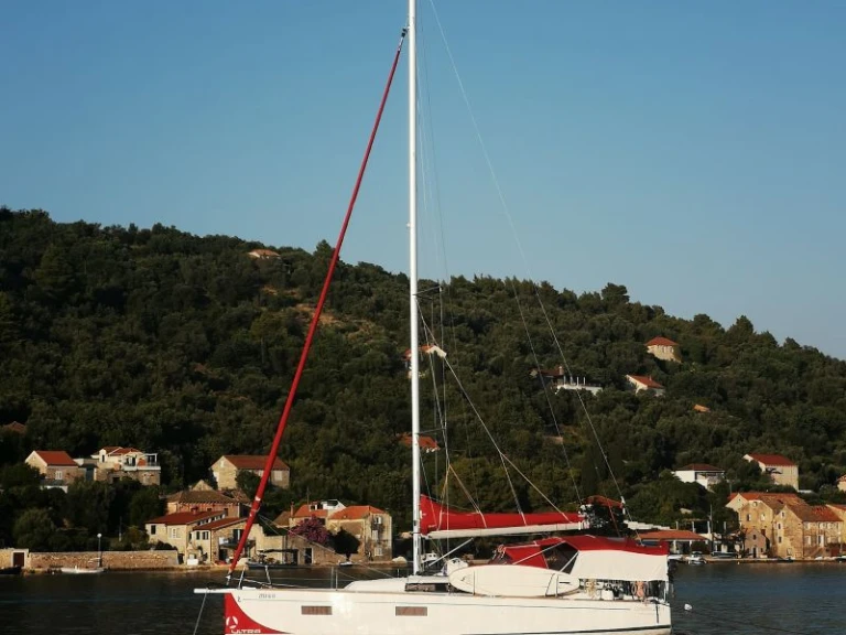 Bénéteau Océanis 38.1 Performance de alquiler a Dubrovnik