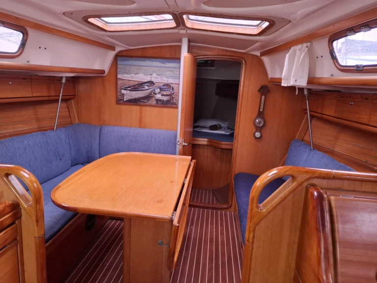 Alquiler de barcos Trogir barato de Bavaria 33 Cruiser
