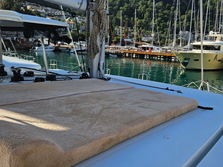 Alquiler de embarcaciones Lagoon Lagoon 42 enFethiye en Samboat