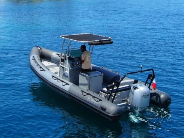 Alquiler de barcos Grimaud barato de 7,65