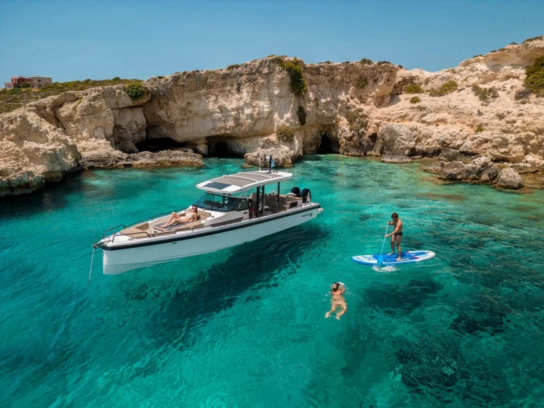 Axopar Axopar 37 Sun-Top de alquiler a Port de Cap d'Ail