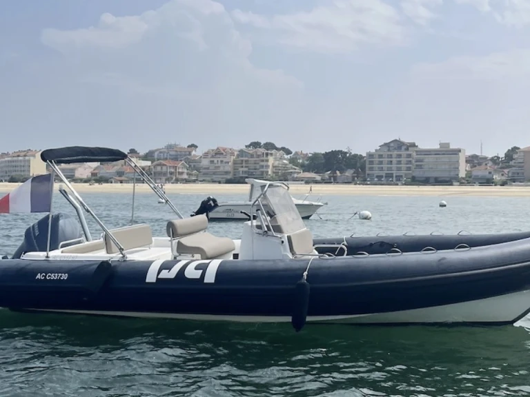 Alquiler de barcos Grand Piquey barato de Clubman 26 Special