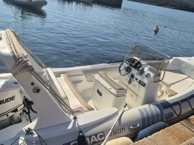 Alquiler de Neumática, con o sin patrón Lomac Porto-Vecchio