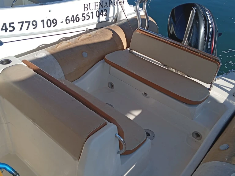 Alquiler de embarcaciones Bwa Bwa 750 enSanta Pola en Samboat