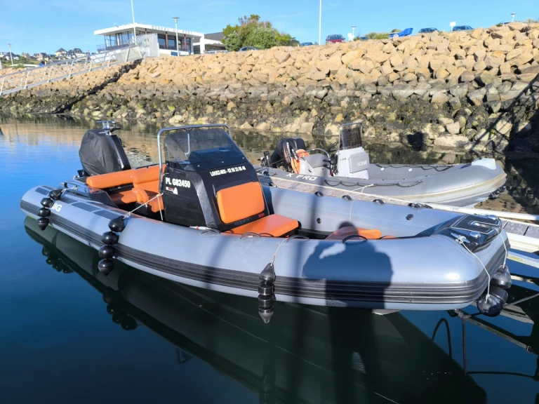 Alquiler de embarcaciones Brig Eagle 6.7 enTrébeurden en Samboat