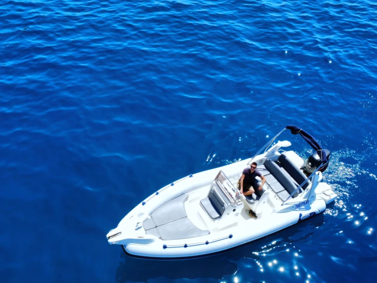 Marlin Boat Marlin Boat 21 de alquiler a Bol