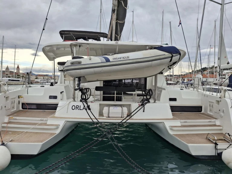 Lagoon Lagoon 42 de alquiler a Trogir