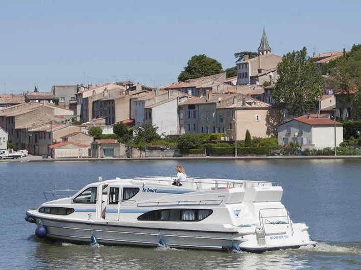 Alquiler de embarcaciones Le Boat Magnifique enHomps en Samboat