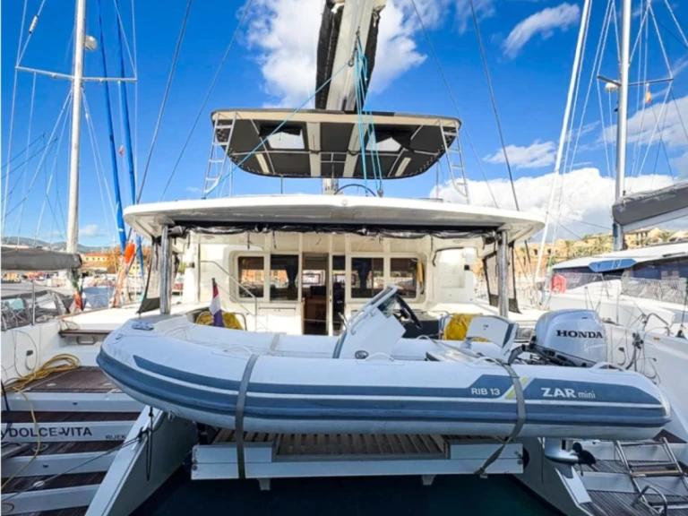 Alquiler de embarcaciones Lagoon Lagoon 52 enSplit en Samboat