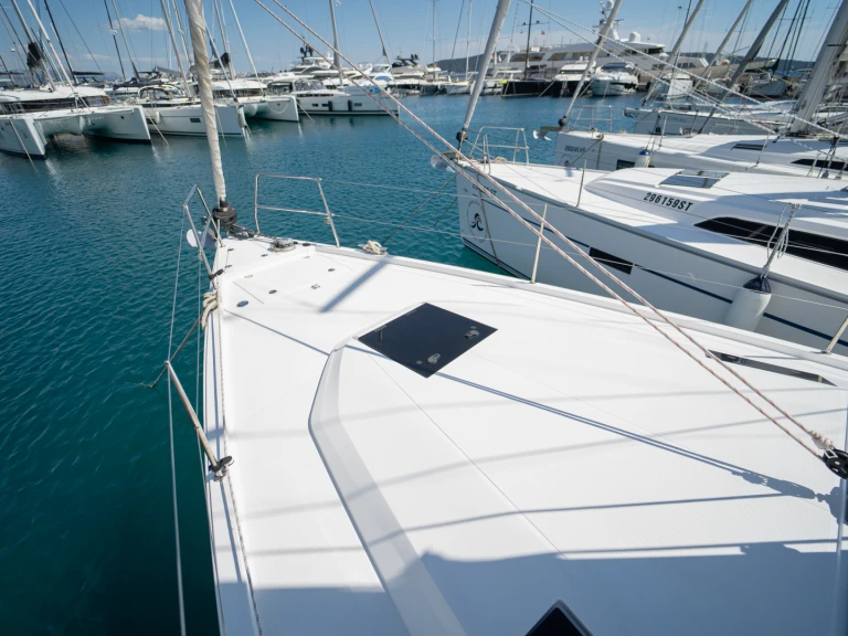 Velero para alquilar Kaštela al mejor precio