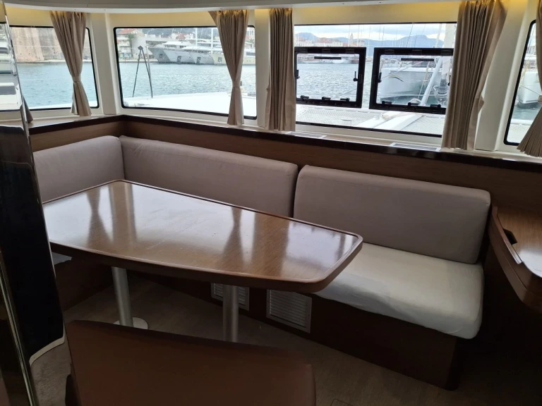 Alquiler Trogir - Lagoon Lagoon 42 en SamBoat