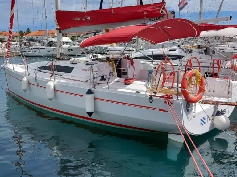 Alquiler Pula - Elan Elan 350 Performance en SamBoat
