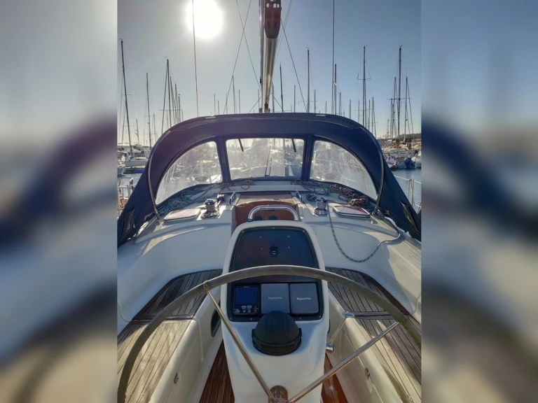 Alquiler Velero Bavaria con o sin  título de navegación