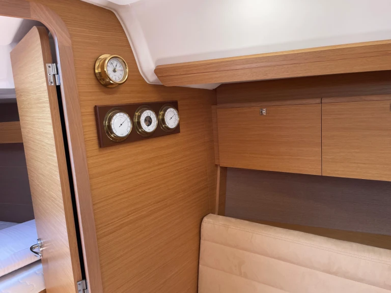 Alquiler de barcos Salerno barato de Dufour 350 Grand Large[G]