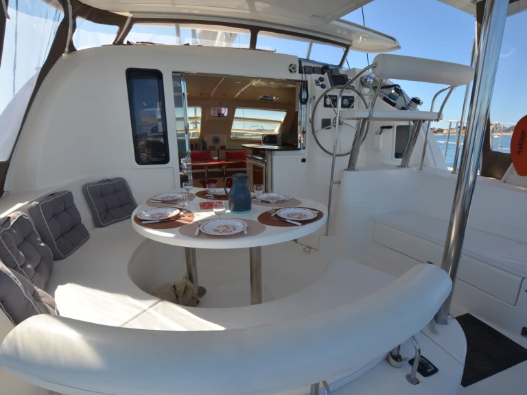 Alquiler La Capte - Leopard Leopard 40 en SamBoat