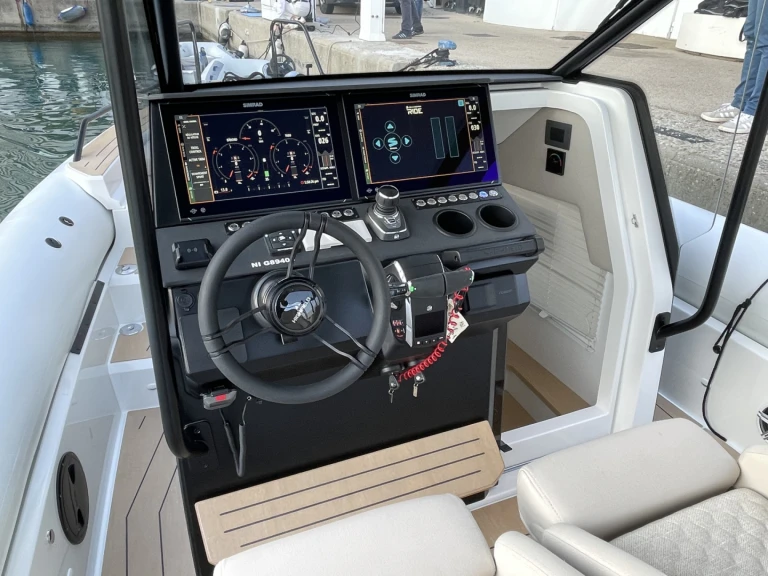 Alquiler de embarcaciones Highfield ADV9 enLa Trinité-sur-Mer en Samboat