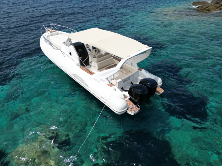 Alquiler de barcos Porto-Vecchio barato de Tempest 1000 WA