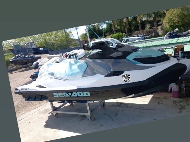 Alquiler de barcos Scauri barato de GTI 130