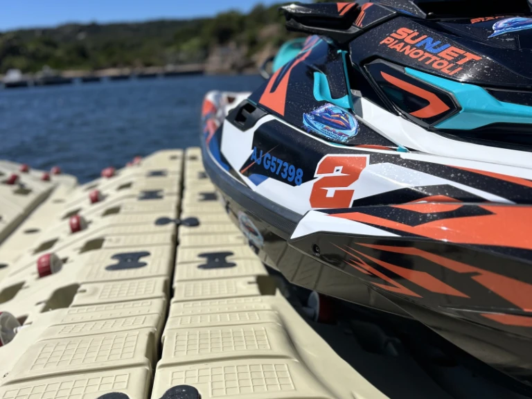 Alquiler de embarcaciones Sea-Doo Gtx pro 130 enPianottoli-Caldarello en Samboat