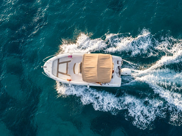 Alquiler de barcos Torrevieja barato de OPEN 600
