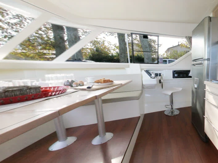 Le Boat Vision3 Master de alquiler a Homps