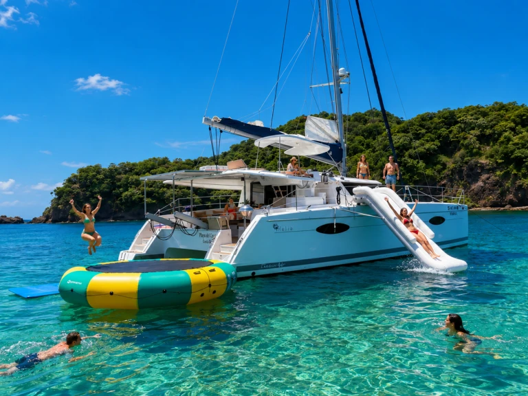 Alquiler de barcos Bahía Culebra barato de custom
