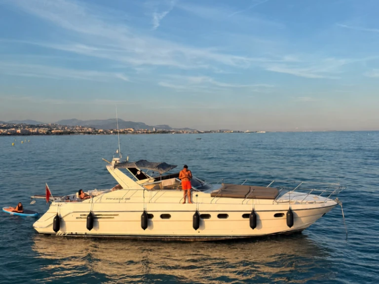 Alquiler de barcos Francia barato de Princess 46