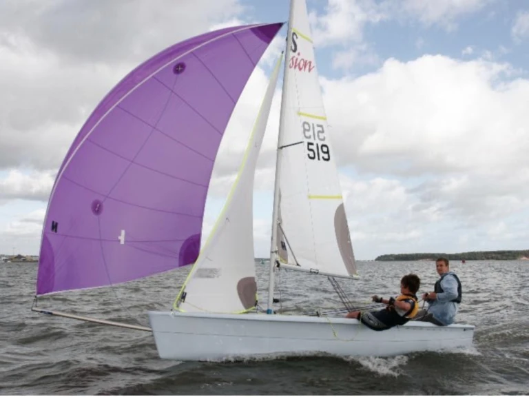 Alquiler de embarcaciones RS Vision enBarbâtre en Samboat
