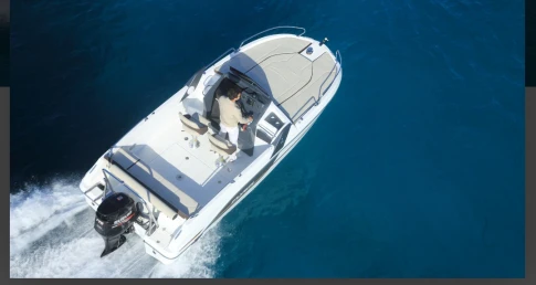 Alquiler de embarcaciones Bénéteau Flyer 6.6 enMarsella en Samboat