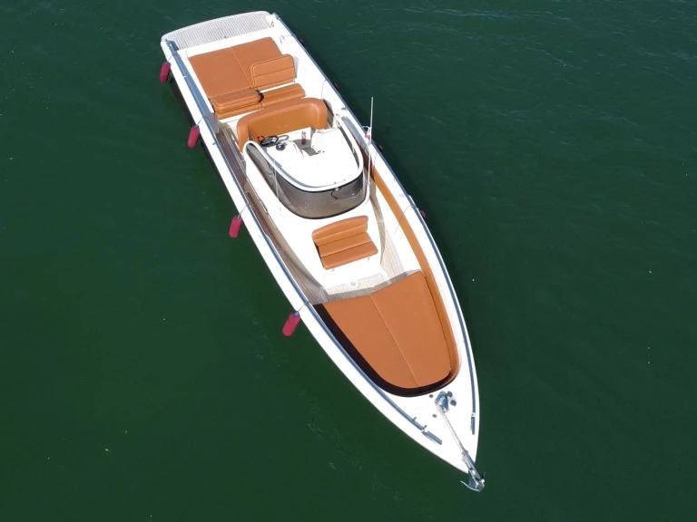 Alquiler de Lancha, con o sin patrón Supermarine  Viareggio