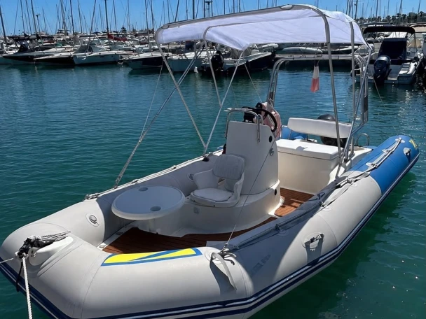 Zodiac Medline Sundream de alquiler a Vallauris