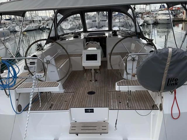 Alquiler Velero Bavaria con o sin  título de navegación