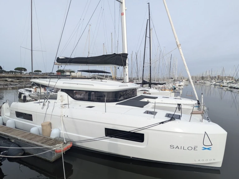Alquiler Catamarán en Bonifacio - Lagoon Lagoon 43